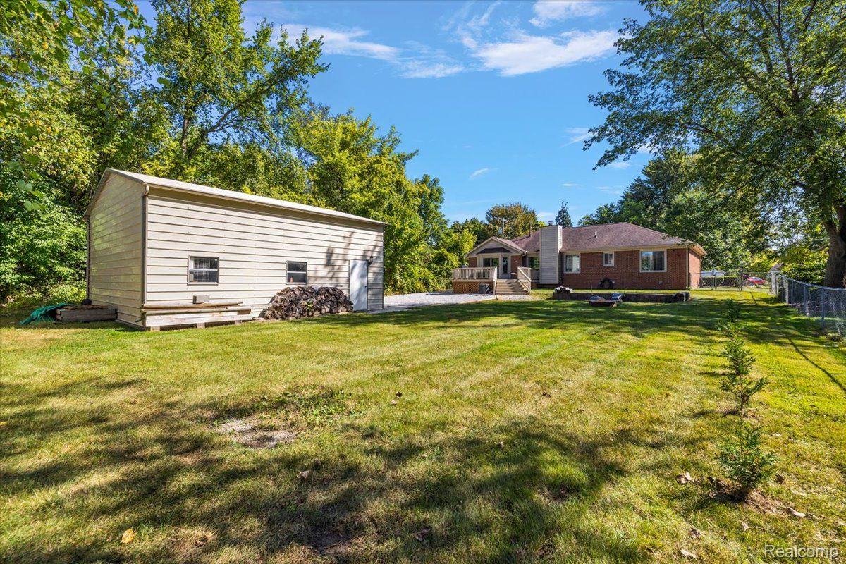 38885 Radde Street Clinton Township, MI 48036 - Photo 37 of 51 Gallery Image 37