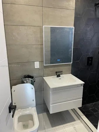 $3,500 | 1630 Southwest 20th Street, Unit 1, Miami, FL 33145