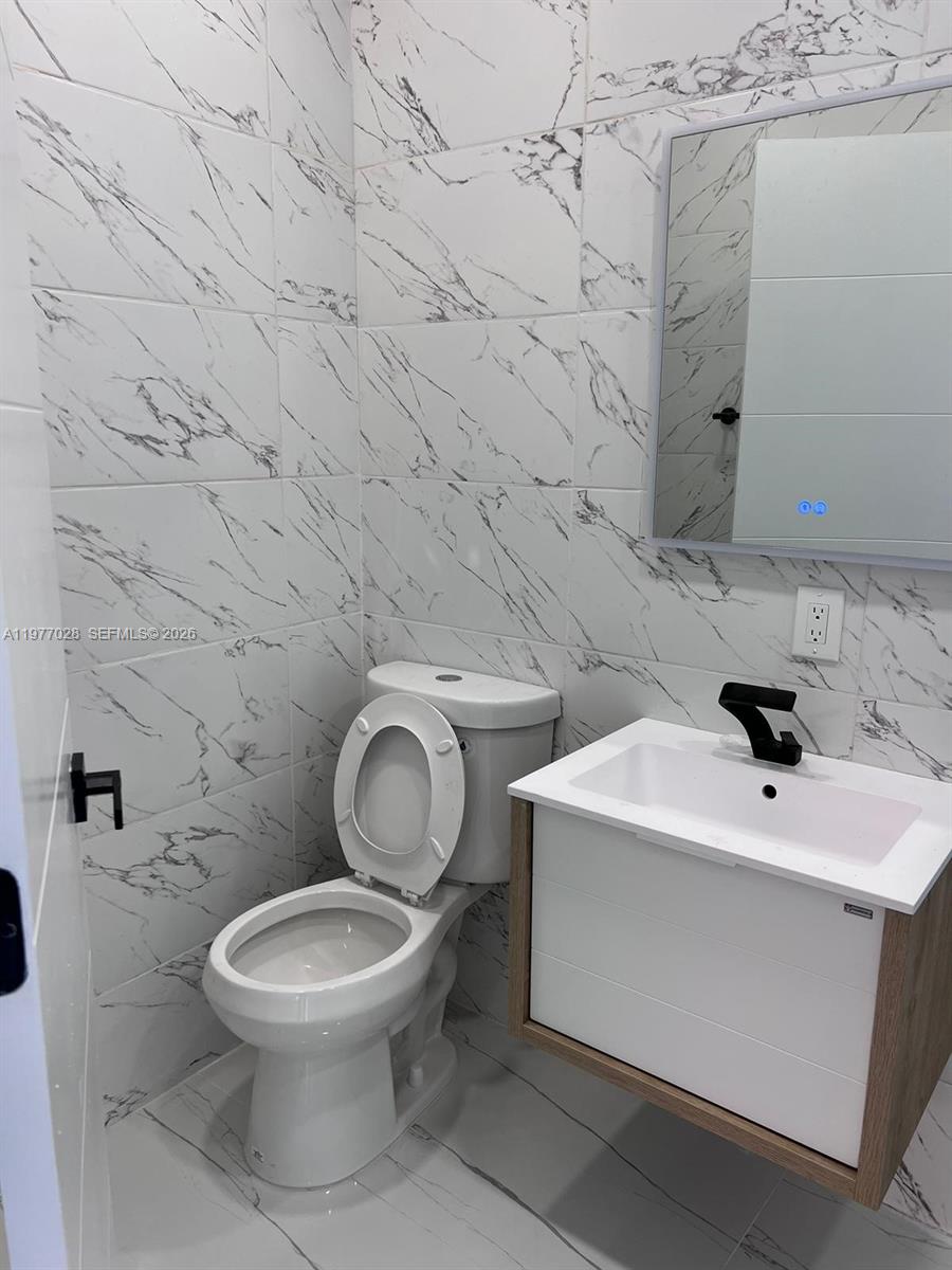 1630 Southwest 20th Street, Unit 1 Miami, FL 33145 - Photo 7 of 18