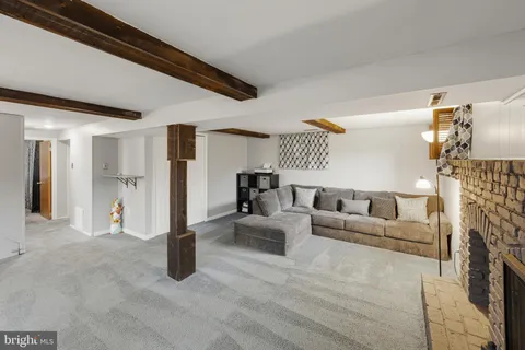 $440,000 | 1666 Holly Parkway, Williamstown, NJ 08094