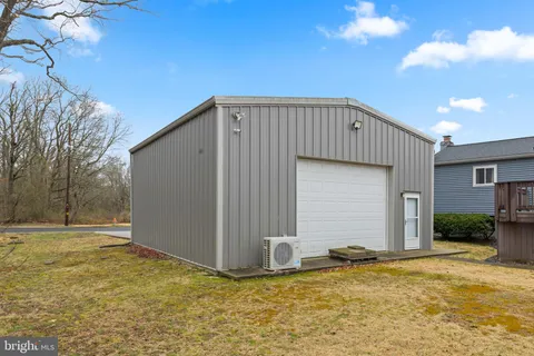 $440,000 | 1666 Holly Parkway, Williamstown, NJ 08094