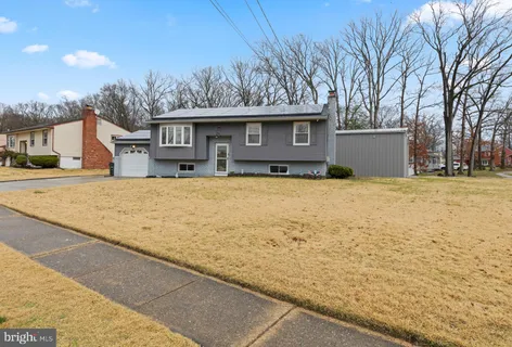 $440,000 | 1666 Holly Parkway, Williamstown, NJ 08094