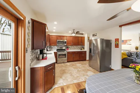 $440,000 | 1666 Holly Parkway, Williamstown, NJ 08094