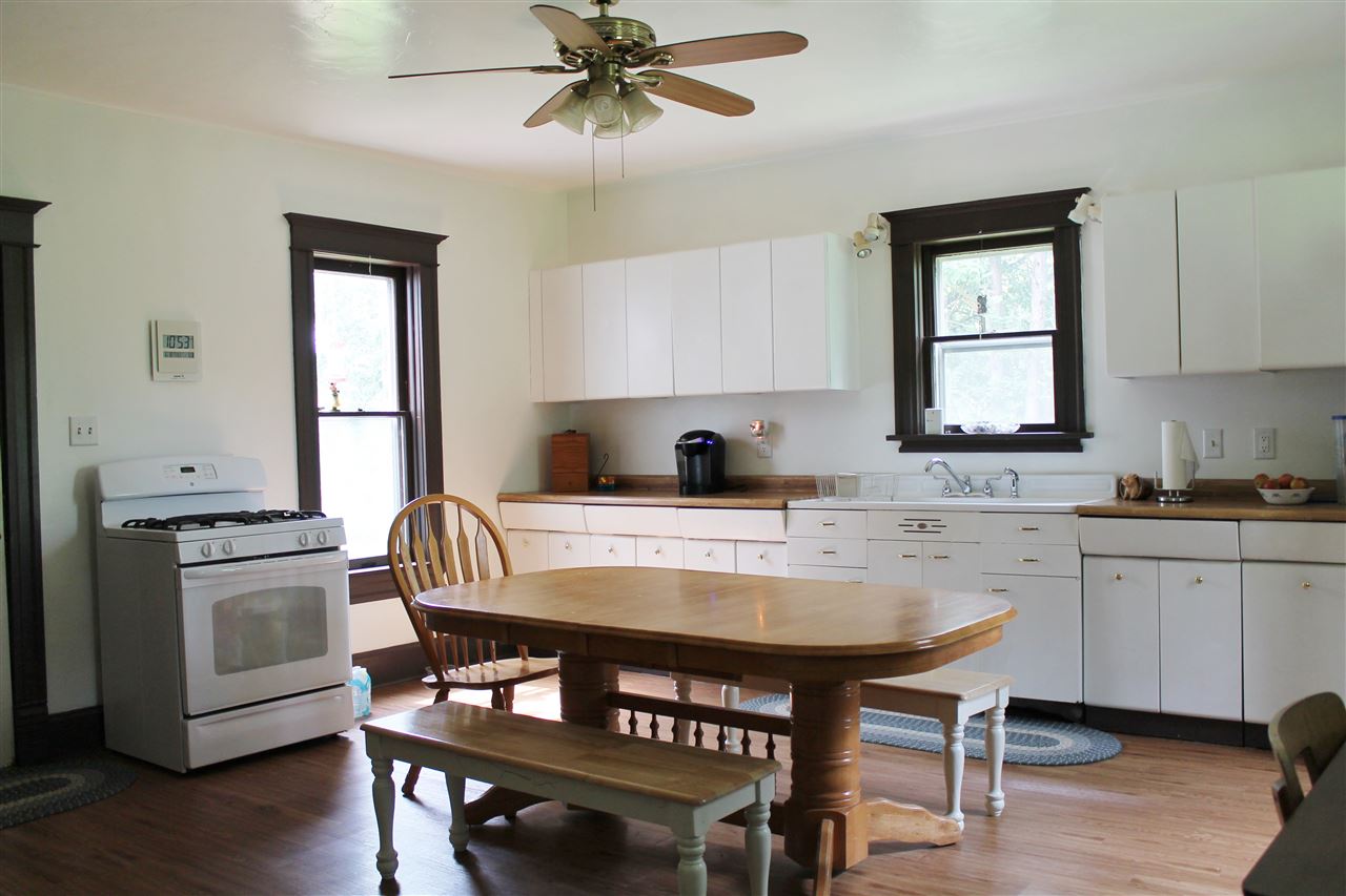 3847 County Rd A16 Dorchester, IA 52140 - Photo 3 of 11 Gallery Image 3