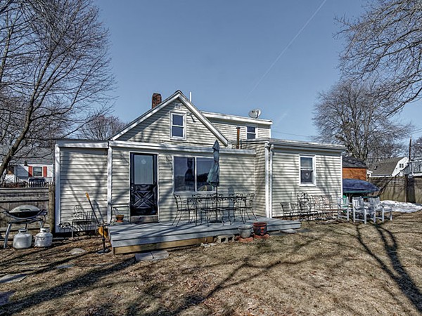136 Hardy Pond Road Waltham, MA 02451 - Photo 16 of 22 Gallery Image 16