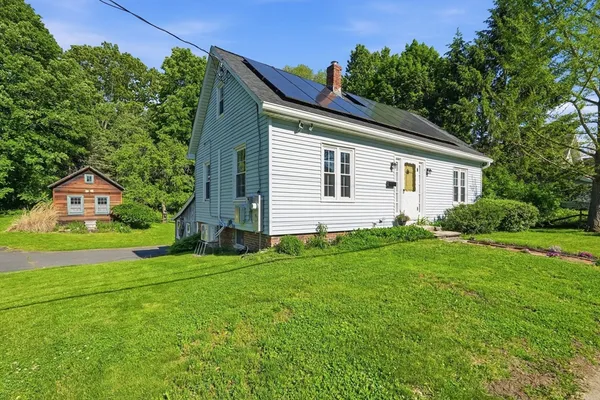 $419,000 | 283 Chapman Street, Greenfield, MA 01301