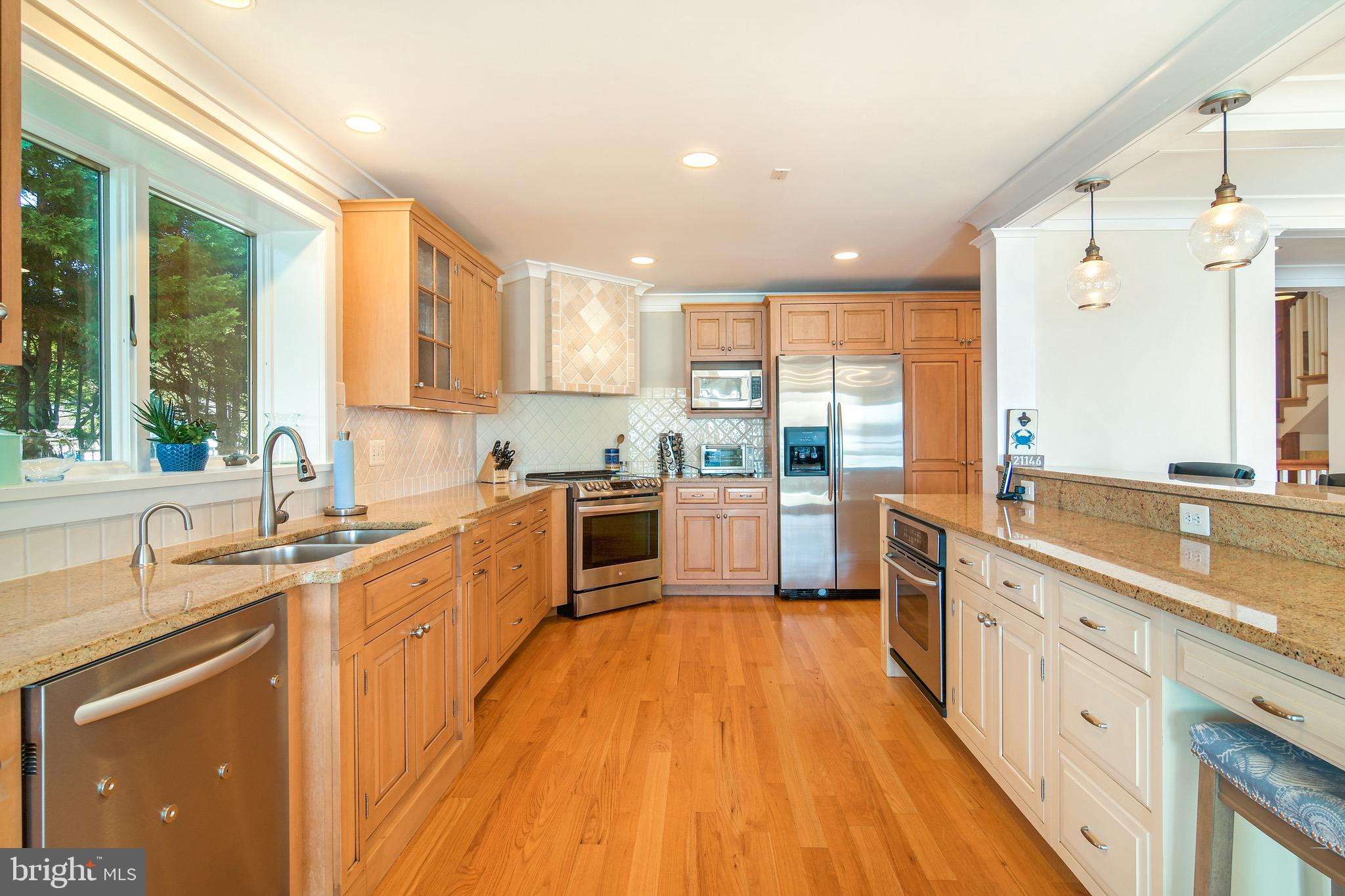 8 Beach Road Severna Park, MD 21146 - Photo 13 of 47