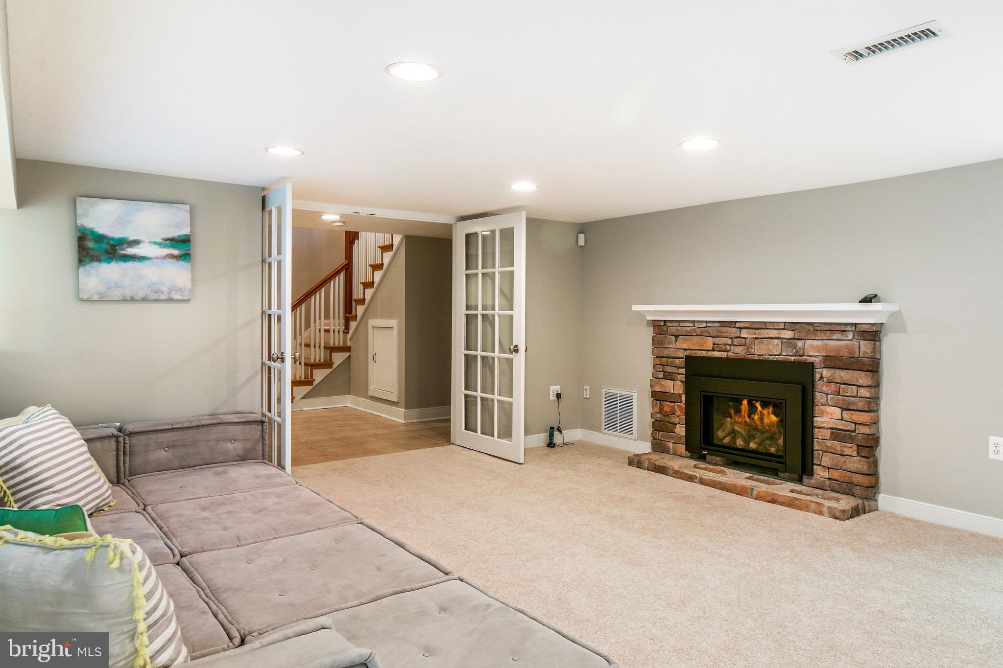8 Beach Road Severna Park, MD 21146 - Photo 22 of 47