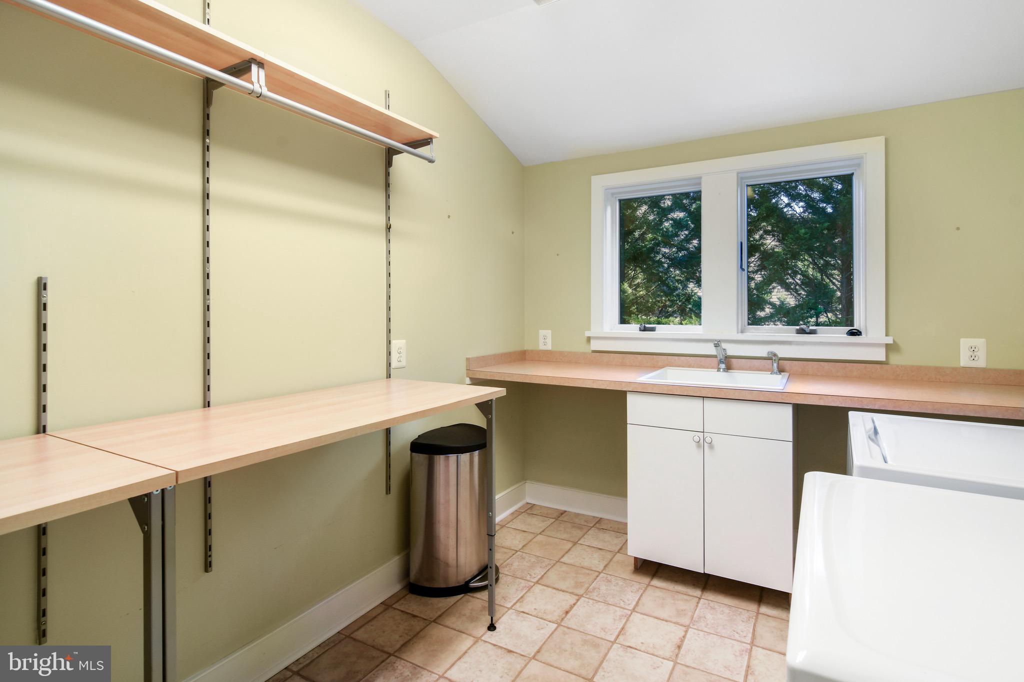 8 Beach Road Severna Park, MD 21146 - Photo 41 of 47