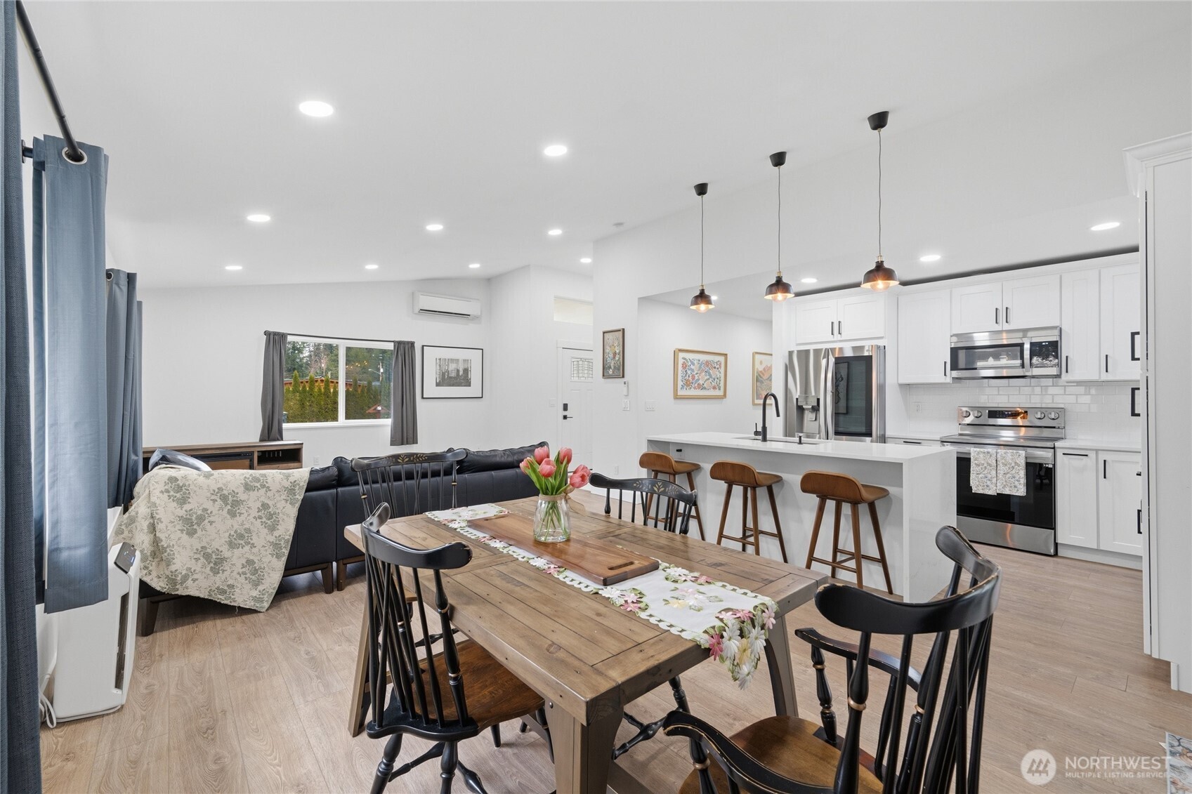 6359 Dardu Road Maple Falls, WA 98266 - Photo 8 of 40