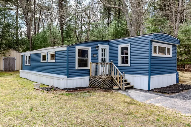 $150,000 | 56 Park Lane, Coventry, RI 02816