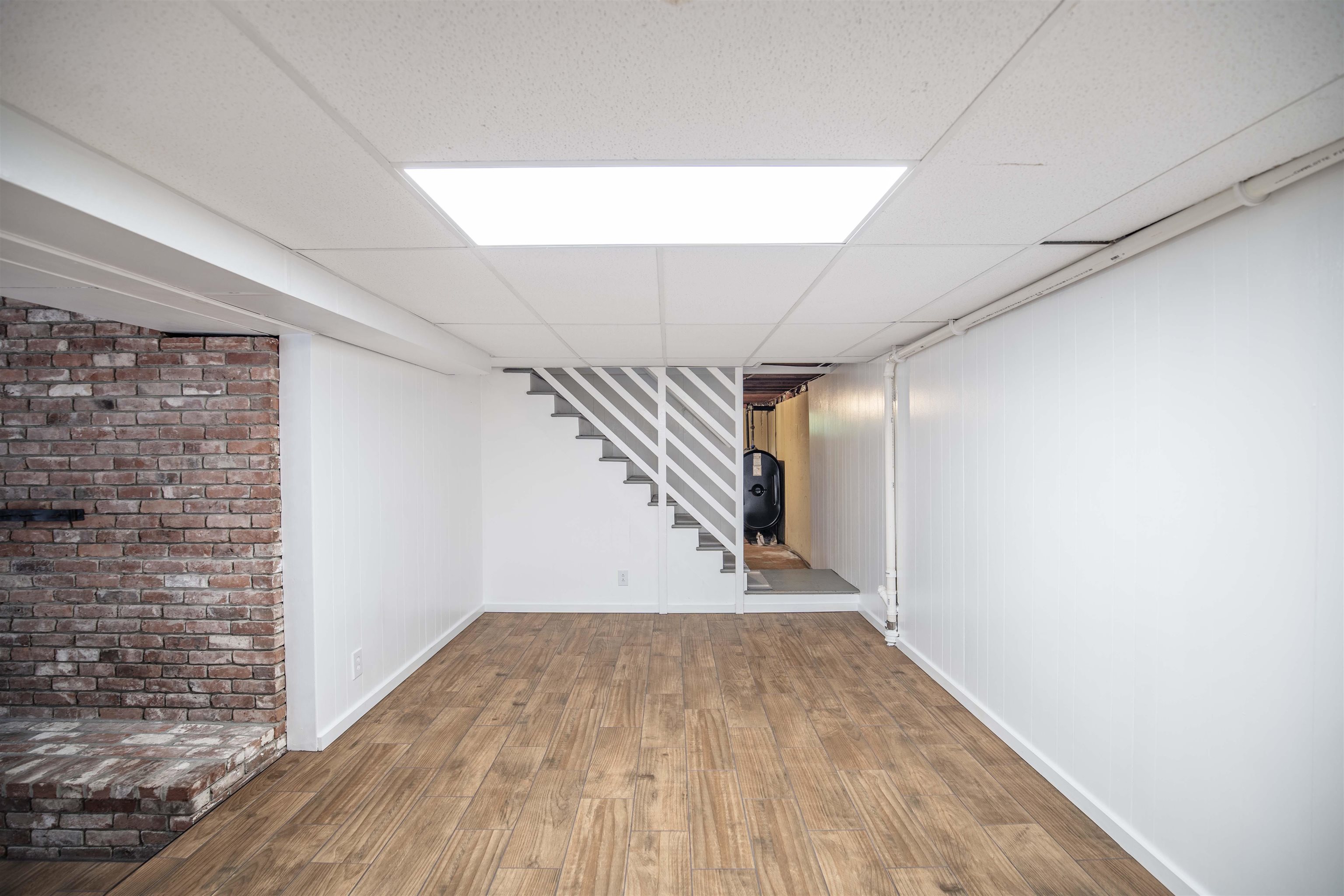 38 Searles Road Windham, NH 03087 - Photo 18 of 34