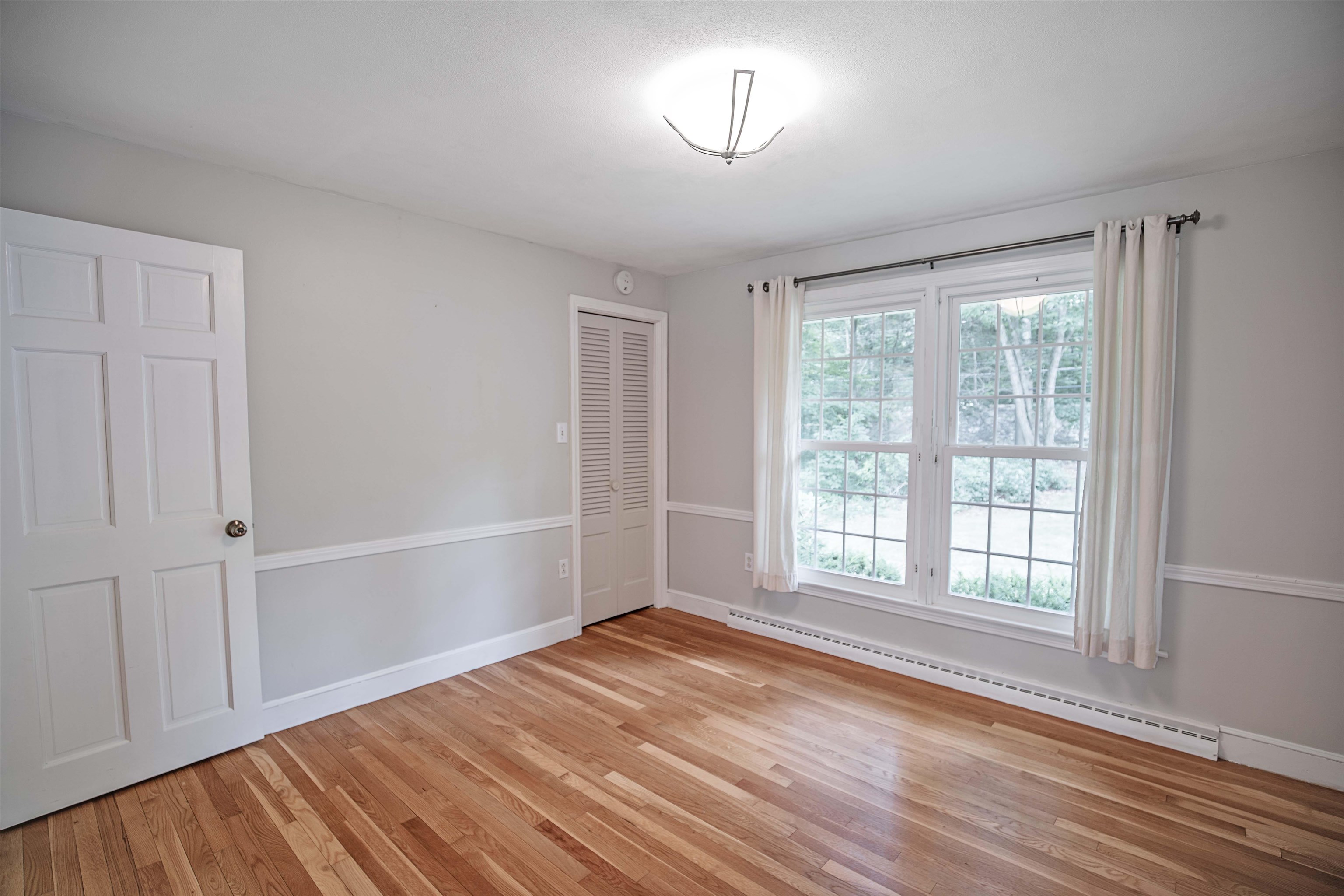 38 Searles Road Windham, NH 03087 - Photo 5 of 34