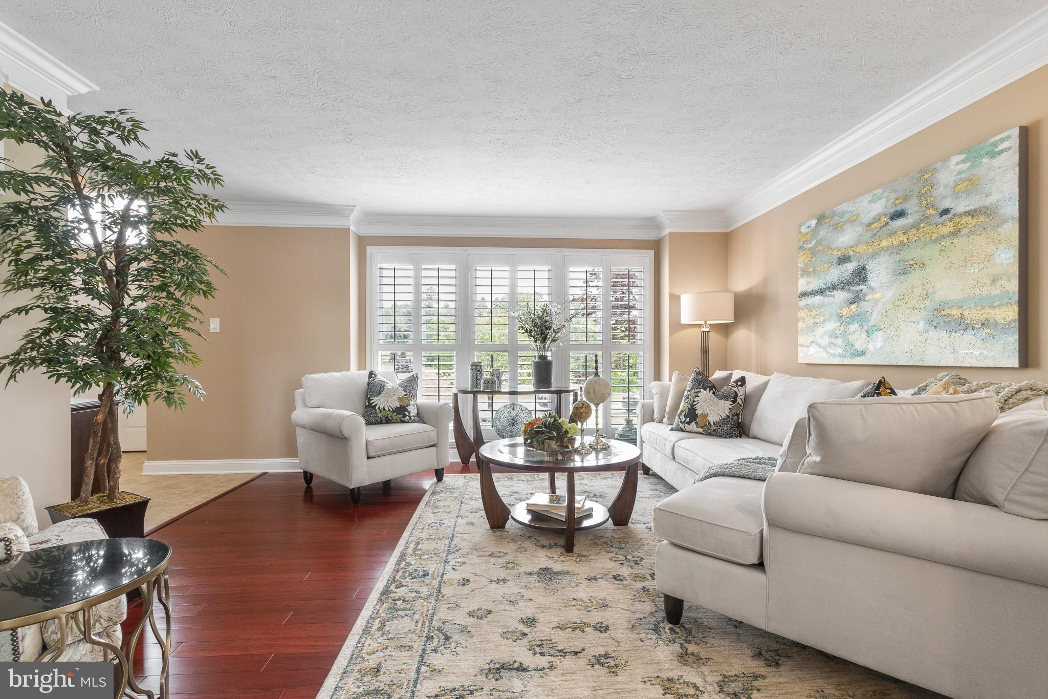 8 Spring Heath Court Baltimore, MD 21244 - Photo 4 of 18 Gallery Image 4