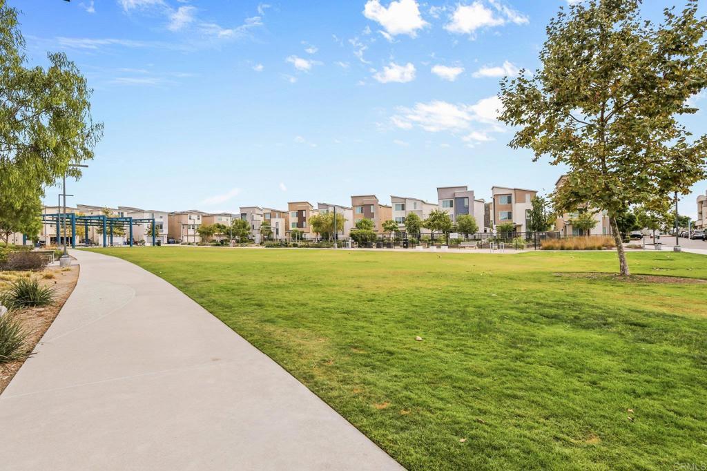 1922 Strata Street, Unit 8 Chula Vista, CA 91915 - Photo 38 of 43