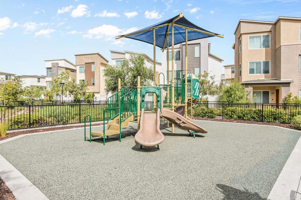 1922 Strata Street, Unit 8 Chula Vista, CA 91915 - Photo 39 of 43