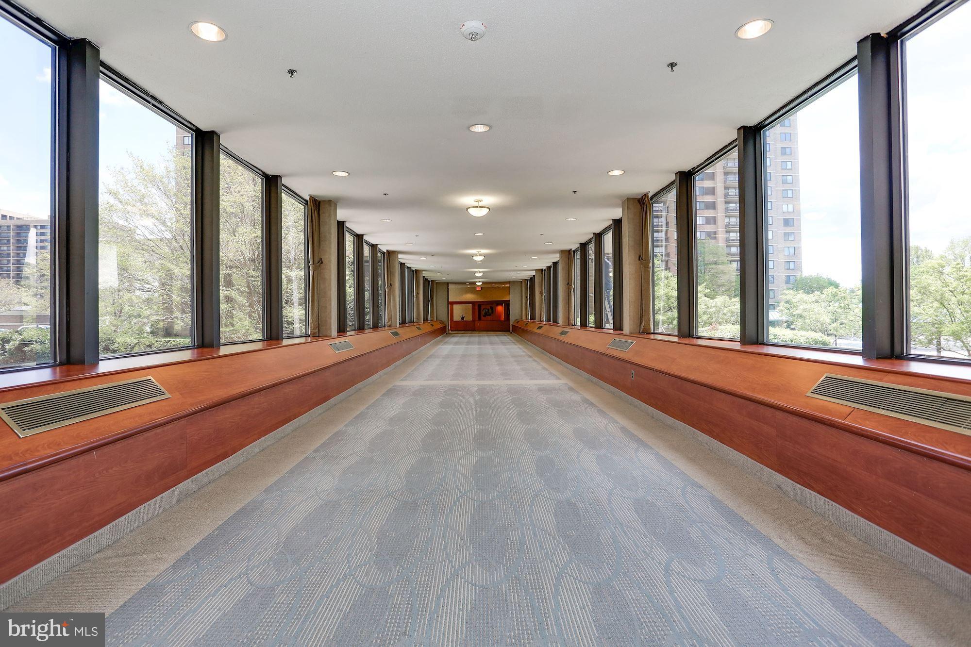 5505 Seminary Road, Unit 618N Falls Church, VA 22041 - Photo 24 of 26 Hallway