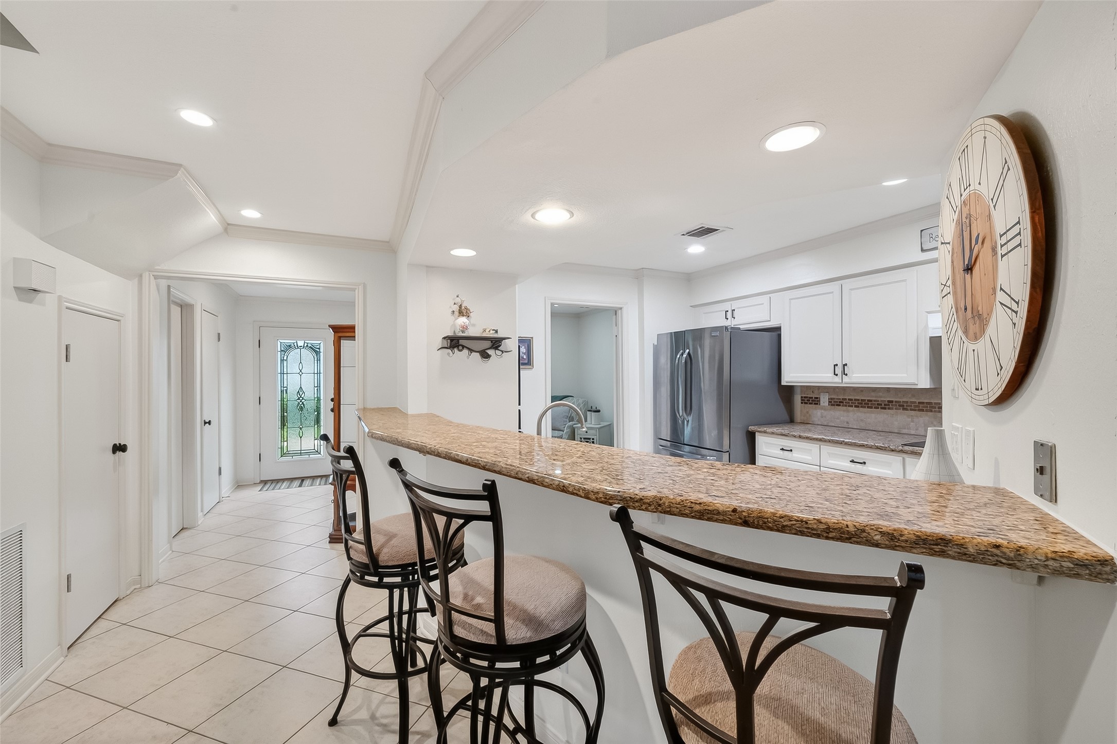 14690 Perthshire Road, Unit C Houston, TX 77079 - Photo 19 of 48