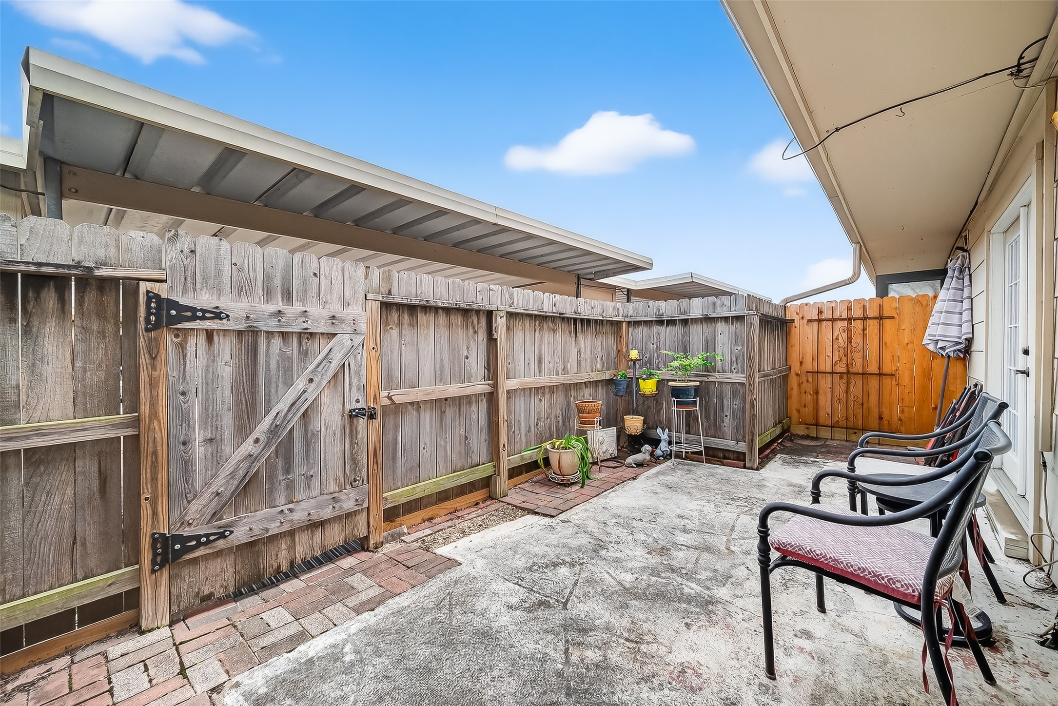 14690 Perthshire Road, Unit C Houston, TX 77079 - Photo 46 of 48