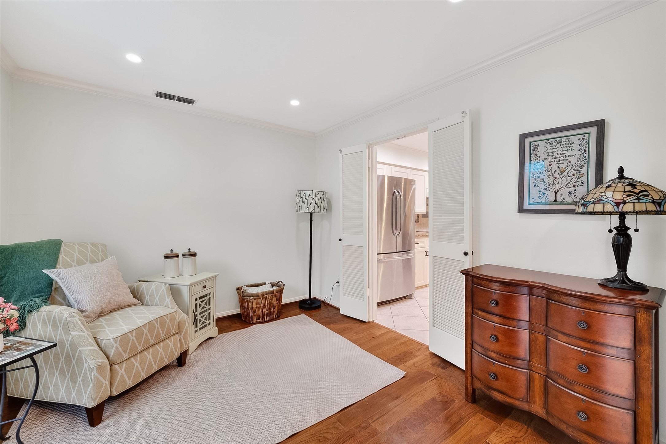 14690 Perthshire Road, Unit C Houston, TX 77079 - Photo 10 of 48