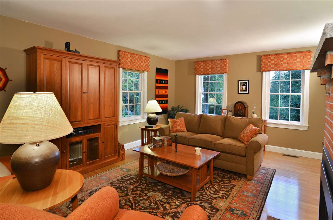30 Millies Way Dunbarton, NH 03046 - Photo 10 of 33 Gallery Image 10