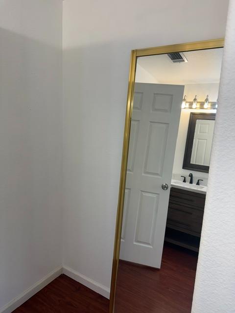 16164 Nugget Road Corning, CA 96021 - Photo 51 of 53 inside master bathroom