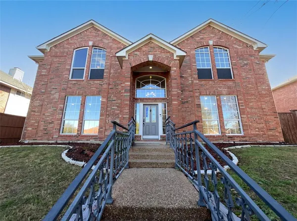 $675,000 | 2406 Manchester Drive, Carrollton, TX 75006