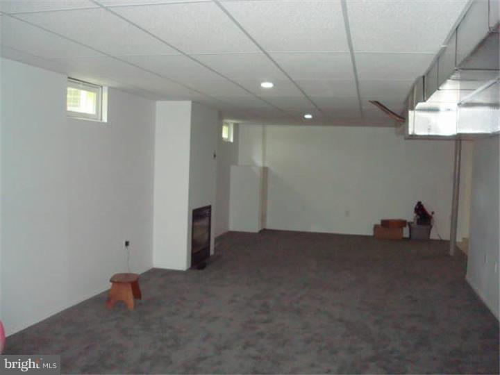 2210 Hendricks Road Pennsburg, PA 18073 - Photo 12 of 14