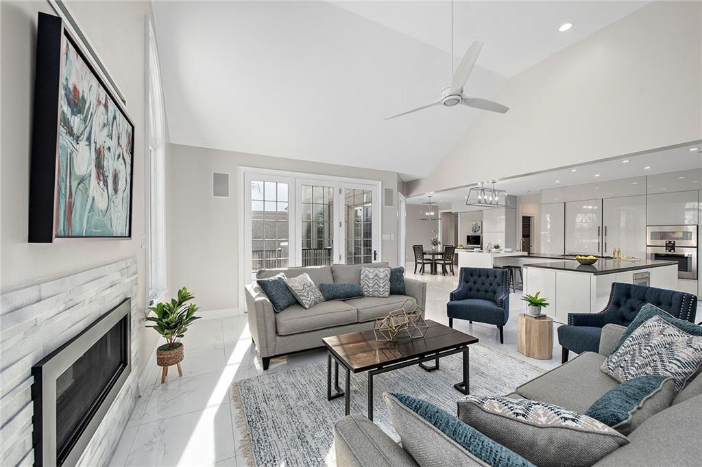 237 Lakeview Drive Coraopolis, PA 15108 - Photo 14 of 25