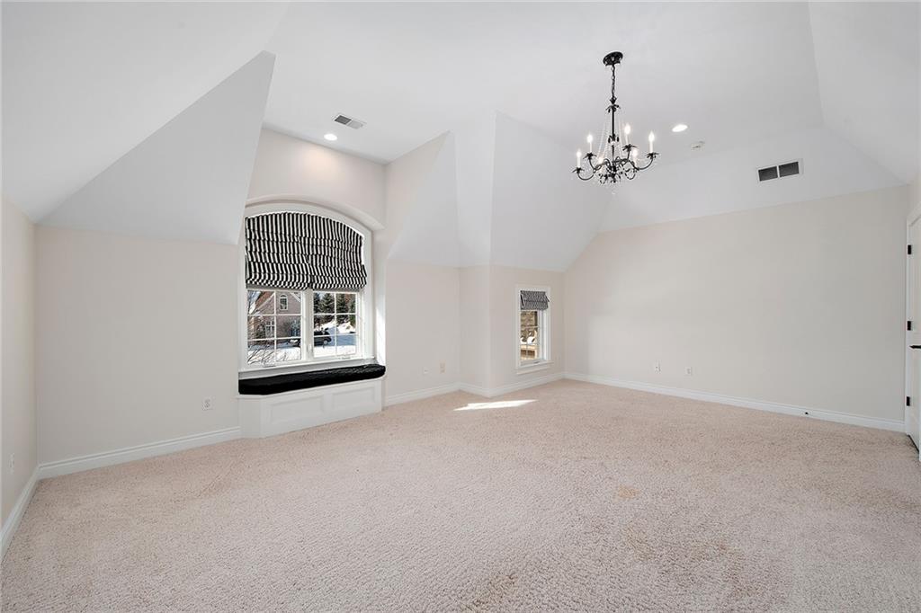 237 Lakeview Drive Coraopolis, PA 15108 - Photo 18 of 25