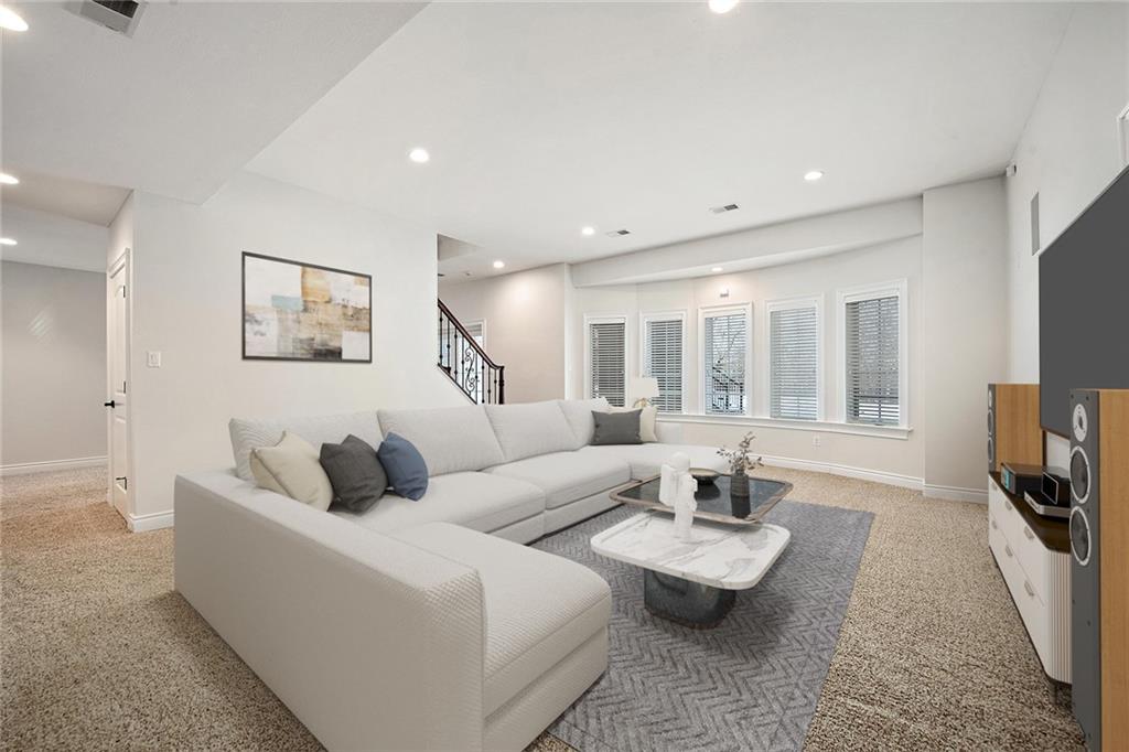 237 Lakeview Drive Coraopolis, PA 15108 - Photo 22 of 25