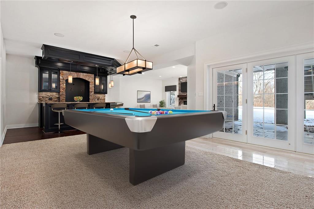 237 Lakeview Drive Coraopolis, PA 15108 - Photo 23 of 25