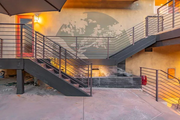 $2,825,000 | 358 Sunset Court, Oak View, CA 93022
