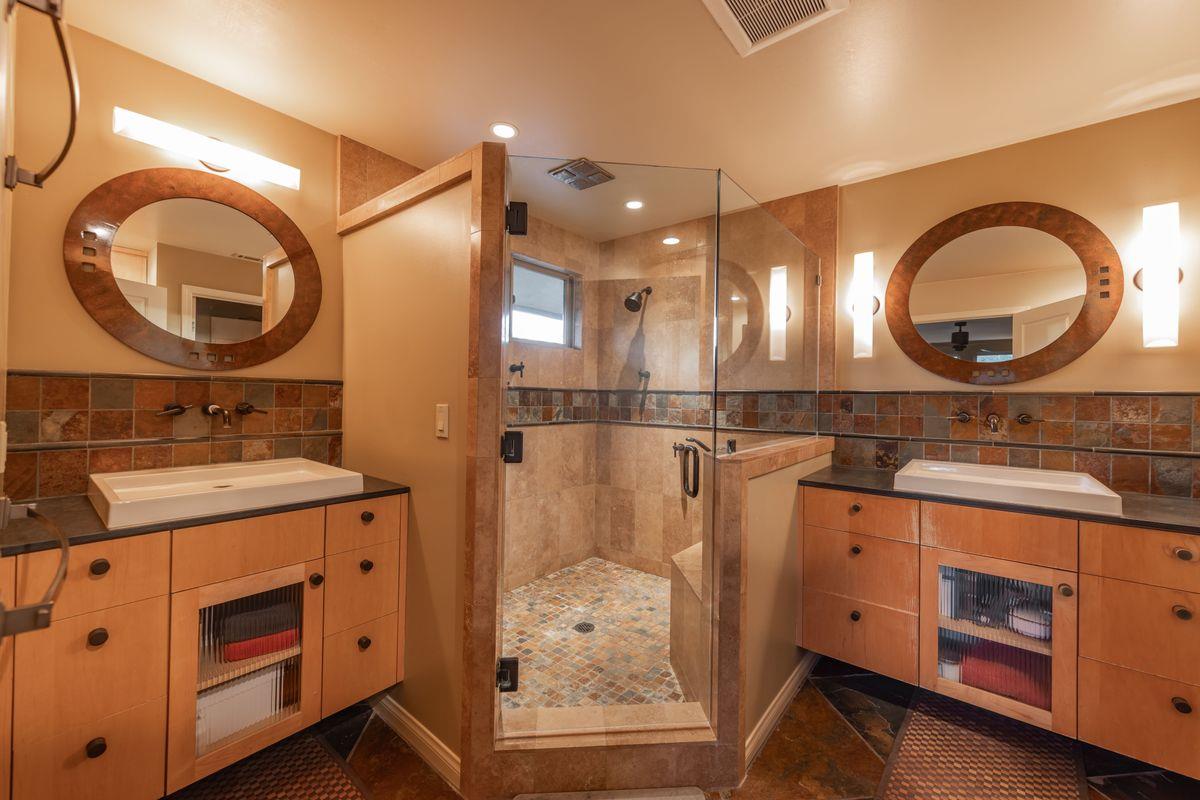 358 Sunset Court Oak View, CA 93022 - Photo 18 of 38