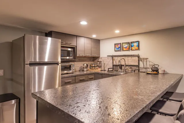 $3,100,000 | 358 Sunset Court, Oak View, CA 93022