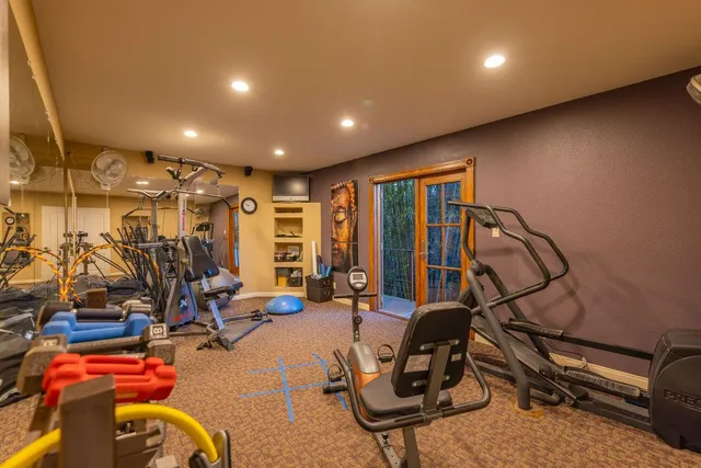 $3,100,000 | 358 Sunset Court, Oak View, CA 93022