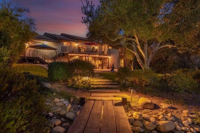 $3,100,000 | 358 Sunset Court, Oak View, CA 93022