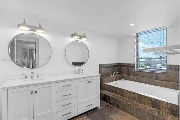 $4,700 | 5845 Collins Avenue, Unit 201, Miami Beach, FL 33140