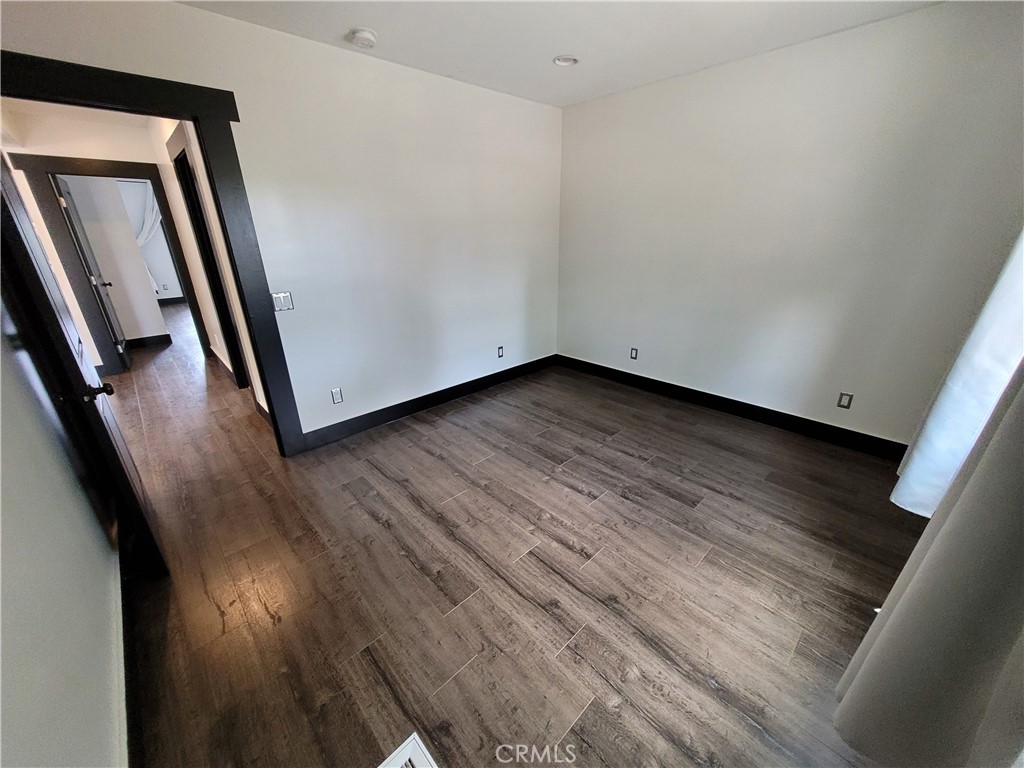 1780 Summit Avenue Pasadena, CA 91103 - Photo 8 of 17