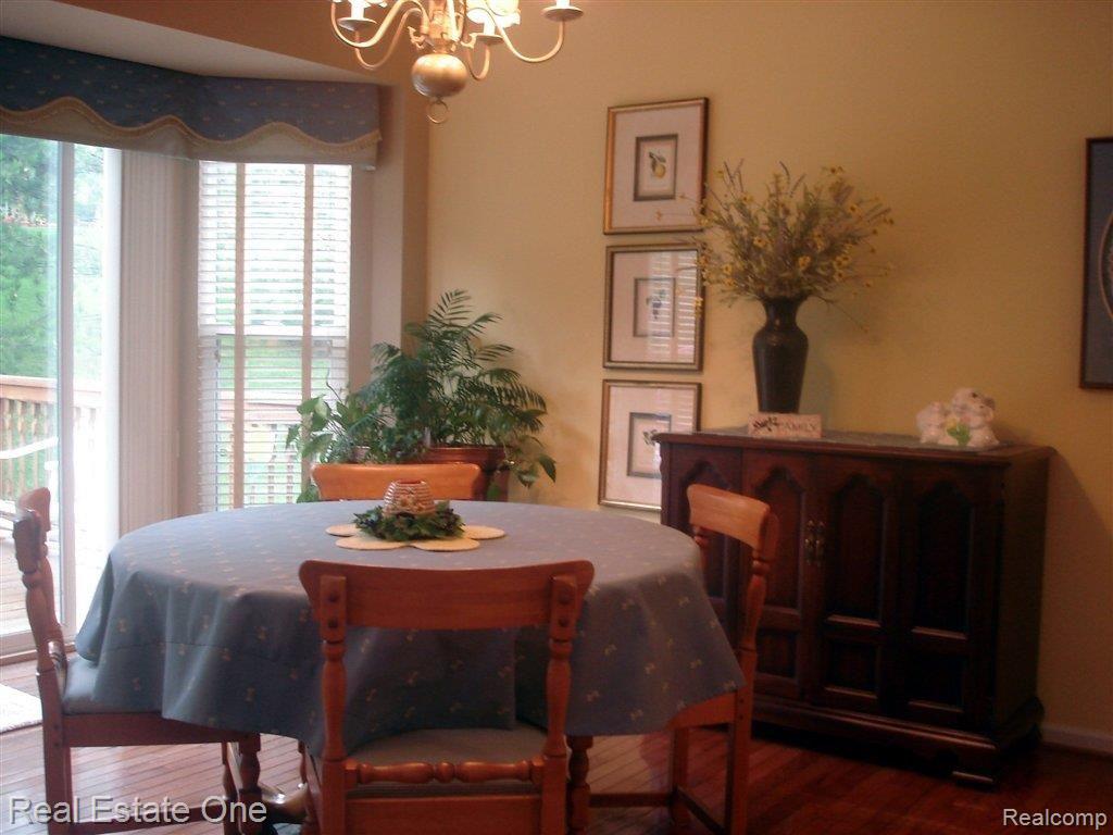 959 Churchill Circle, Unit 70 Rochester, MI 48307 - Photo 5 of 17 churchilld circle 006.jpg