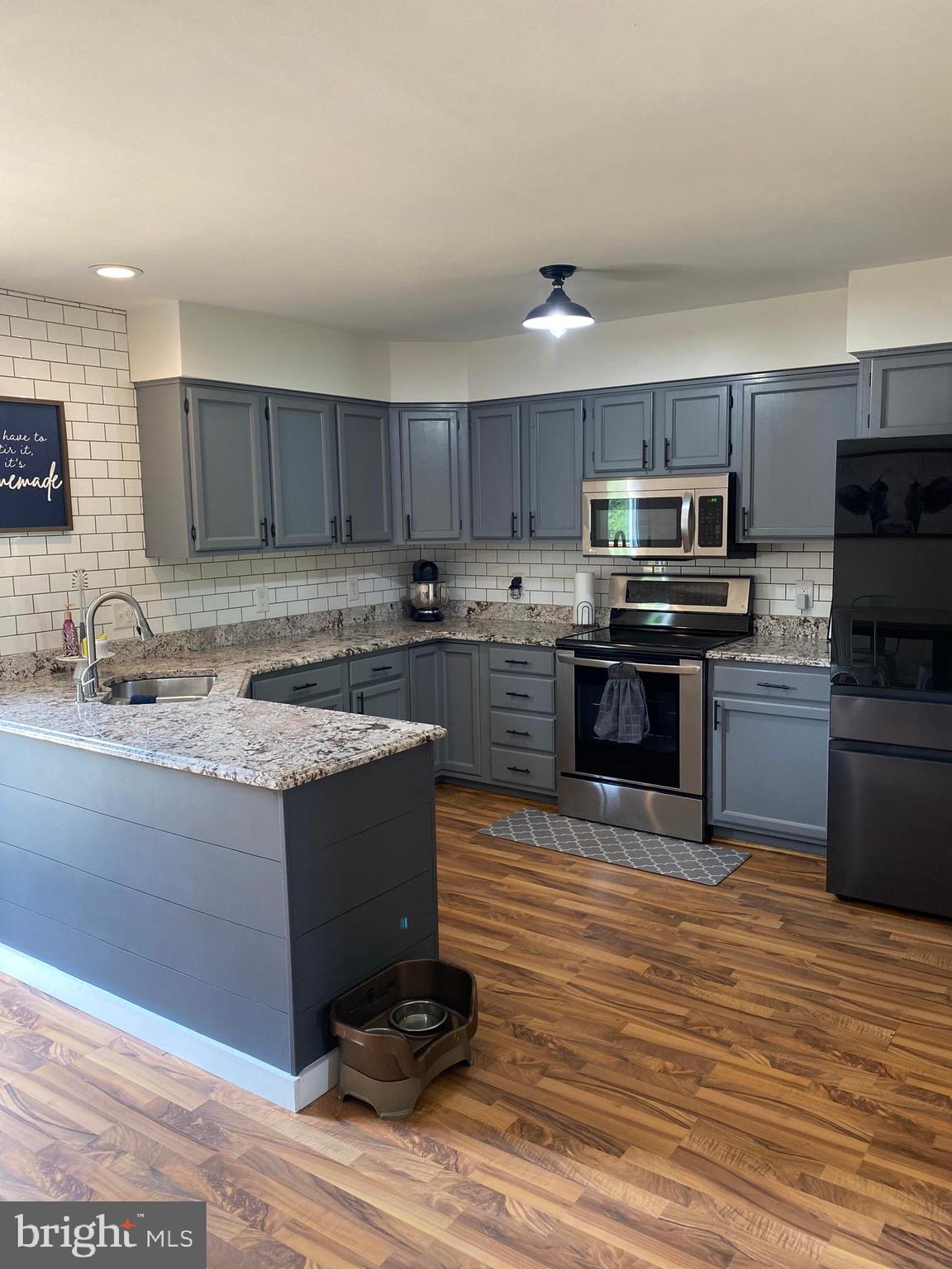 1654 Dr Jack Road Conowingo, MD 21918 - Photo 7 of 47 Granite Countertops.