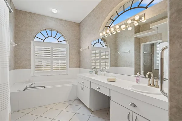 $480,000 | 8405 Maybelle Drive, Weeki Wachee, FL 34613