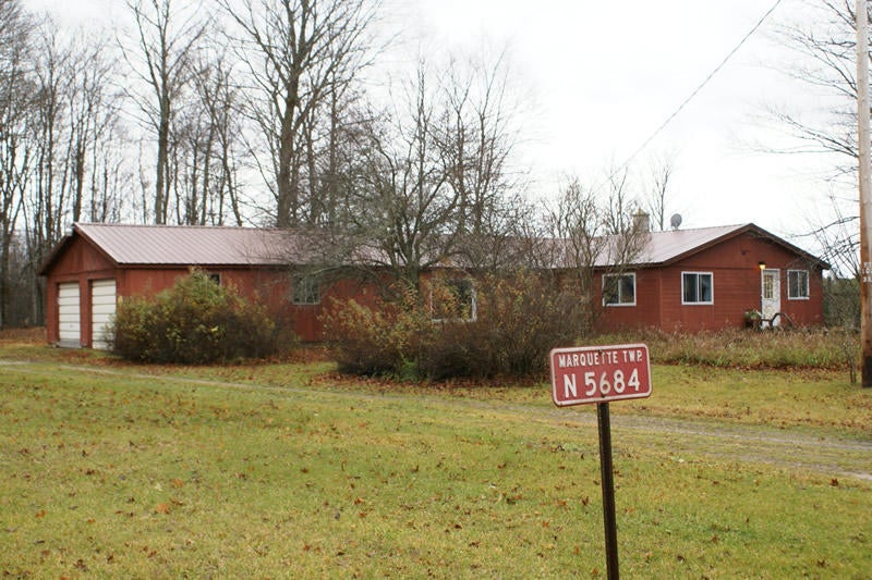 5684 North Webb Road Hessel, MI 49745 - Photo 13 of 17 Gallery Image 13