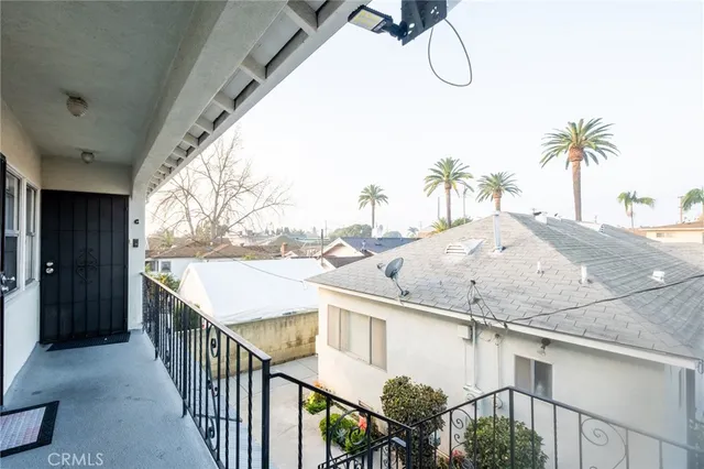 $1,225,000 | 7136 Stafford Avenue, Huntington Park, CA 90255