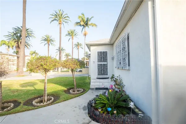$1,100,000 | 7136 Stafford Avenue, Huntington Park, CA 90255