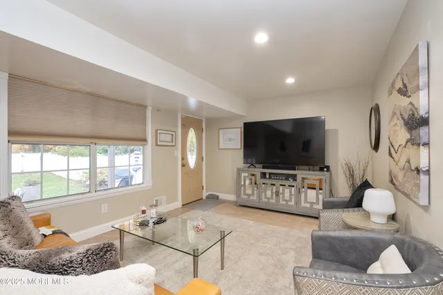 $3,700 | 121 Milton Avenue, Cliffwood, NJ 07721