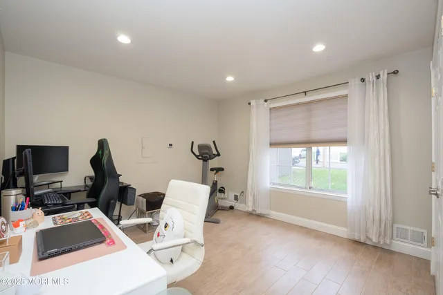 $3,700 | 121 Milton Avenue, Cliffwood, NJ 07721