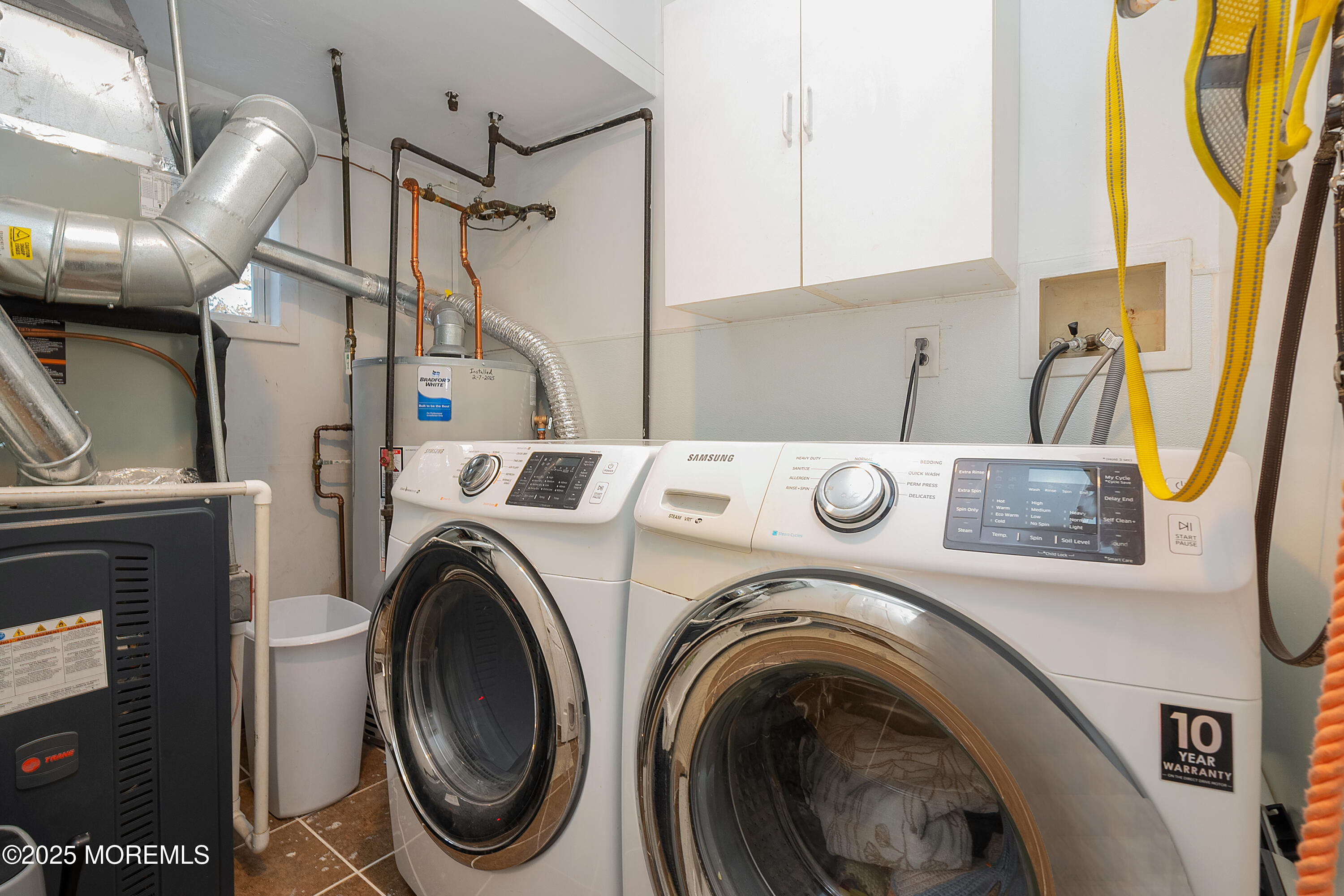 121 Milton Avenue Cliffwood, NJ 07721 - Photo 25 of 34 a utility room with dryer and washer