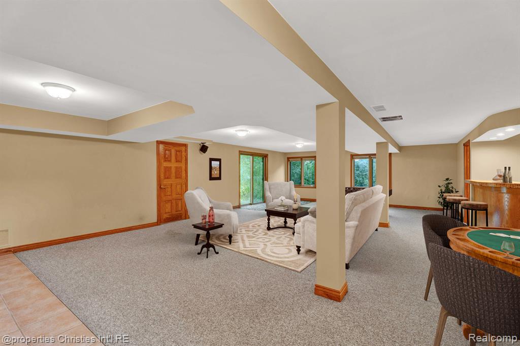 2160 Reagan Drive Rochester Hills, MI 48309 - Photo 46 of 60