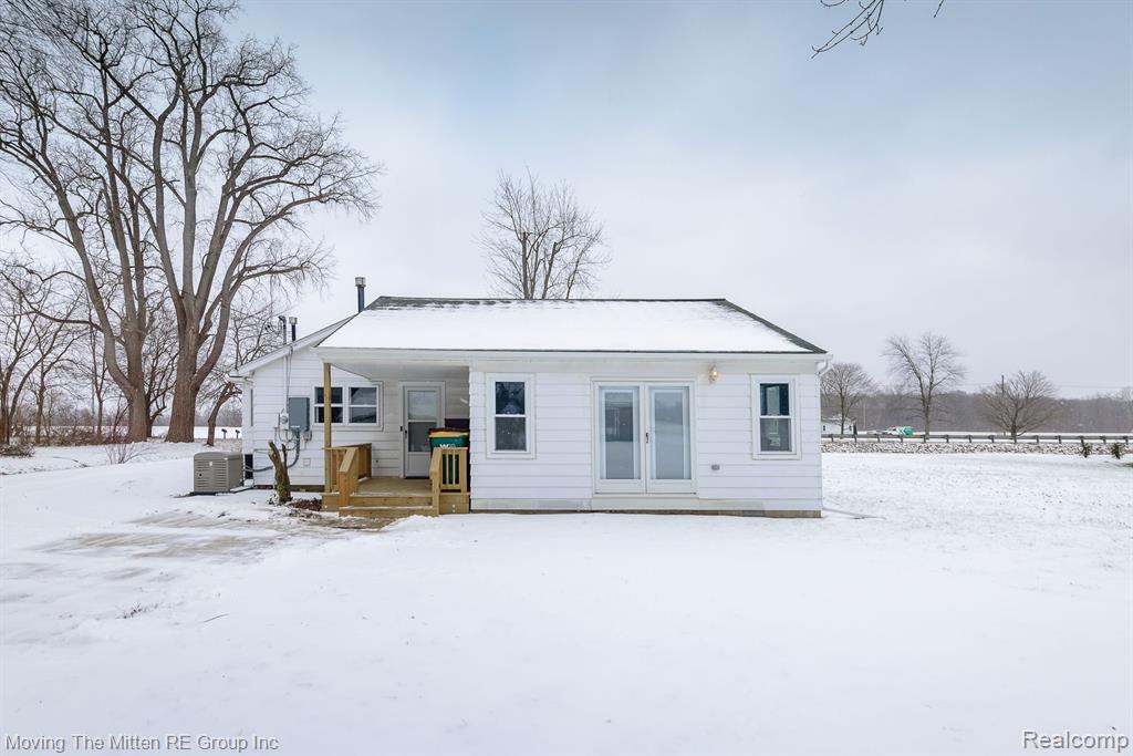 16416 Sumpter Road Belleville, MI 48111 - Photo 33 of 46